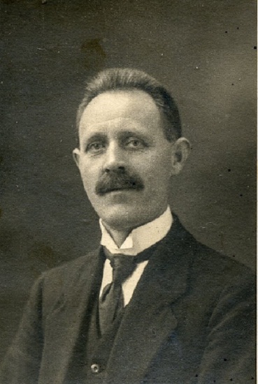 Konrad Knudsen