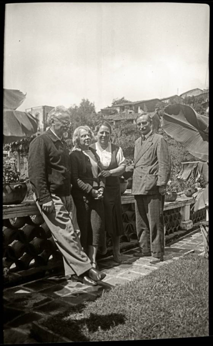 Trotsky y los Rosmer en la casa de Taxco, 1939 (’Délibéré’, de la colección personal de Gilles Walusinski)